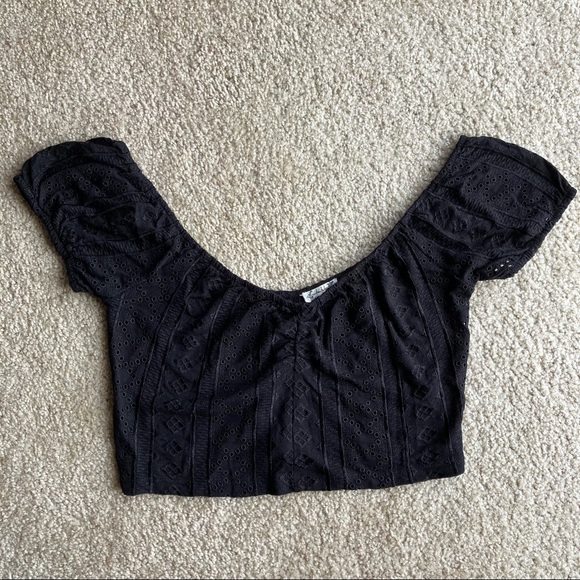 Free People Tops - Free People Intimately black lace crop top